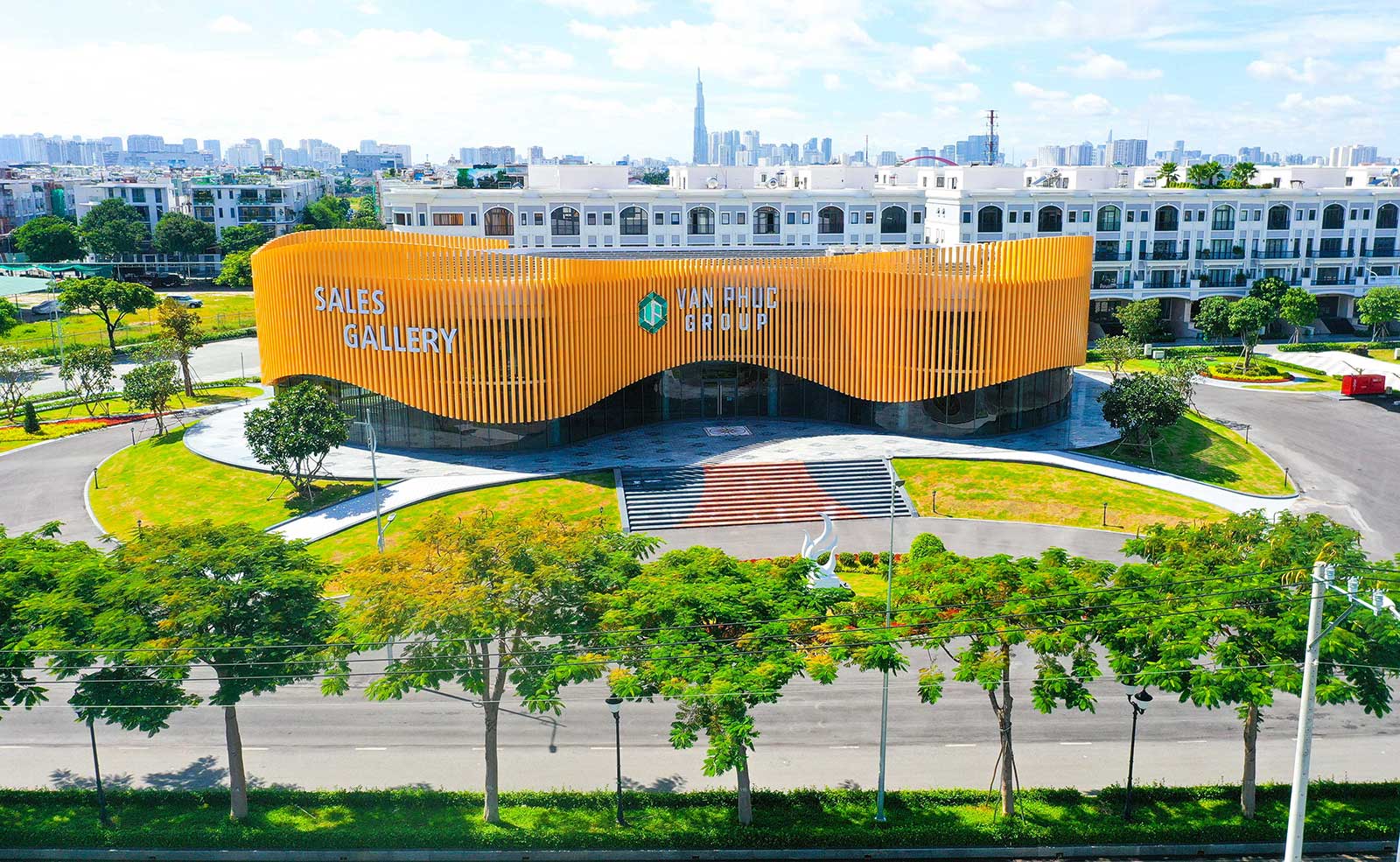 sales-gallery-van-phuc-2-1